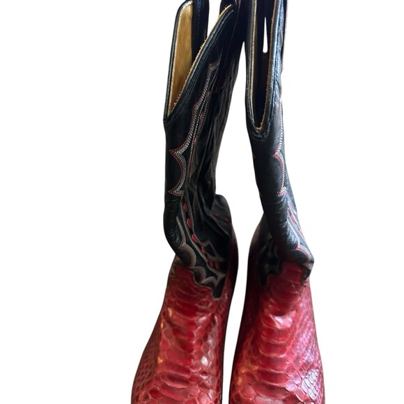 VTG J. Chisholm Western Cowboy Boots Red & Black Snakeskin Mens 9.5D USA 43535 - Picture 10 of 16